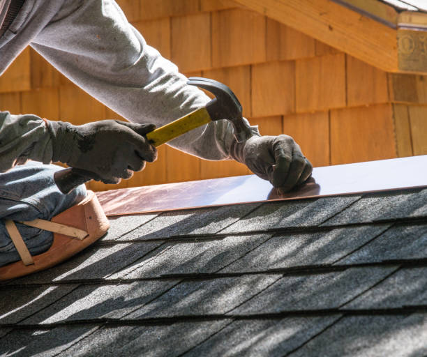 Best Flat Roof Repair Services  in Zilwaukee, MI